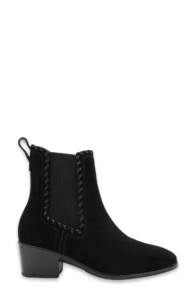 Naot Tradition Chelsea Boot In Black