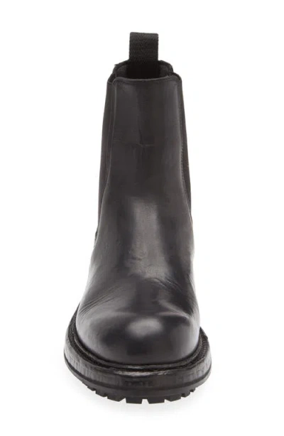 Dolce & Gabbana Chunky Sole Round Toe Ankle Boots In Black