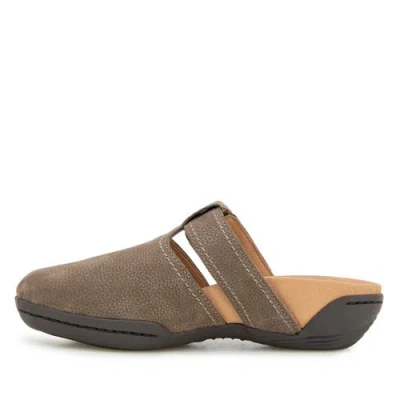 Jambu Women's Malia Casual Mule In Brown