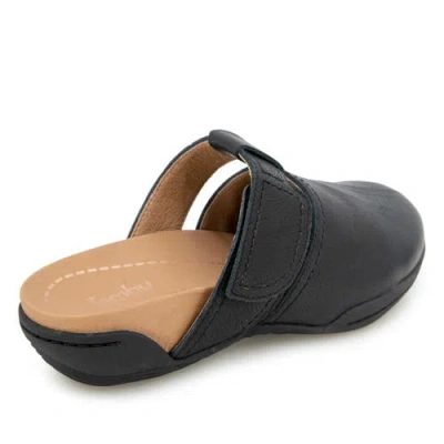 Jambu Women's Malia Casual Mule In Black