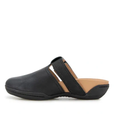 Jambu Women's Malia Casual Mule In Black