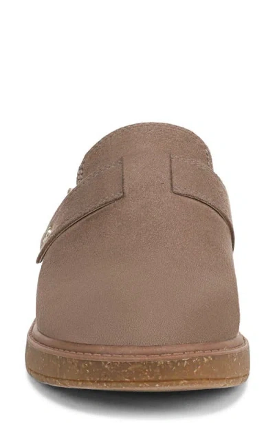 Dr. Scholl's Women's Calm Round Toe Clogs In Brown