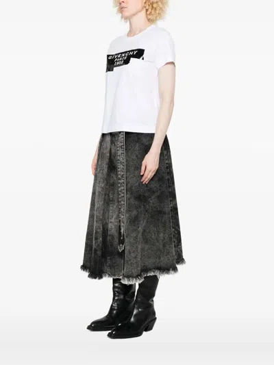 Givenchy T-shirt In White