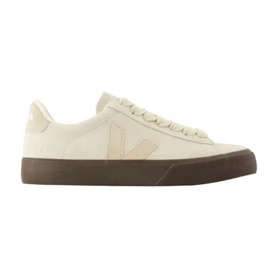 Veja Womens Campo Bold Suede Sneakers In White