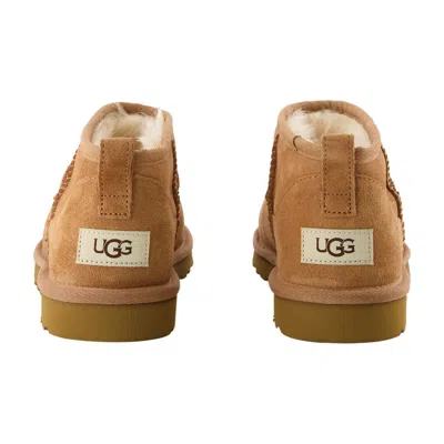 Ugg Classic Ultra Mini Ankle Boots  Leather Chestnut In Brown