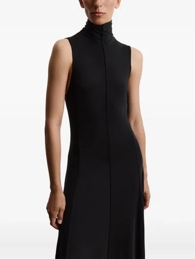 高领超长连衣裙