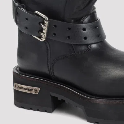 Balenciaga Chunky Sole Round Toe Pull Tab Boots In Black