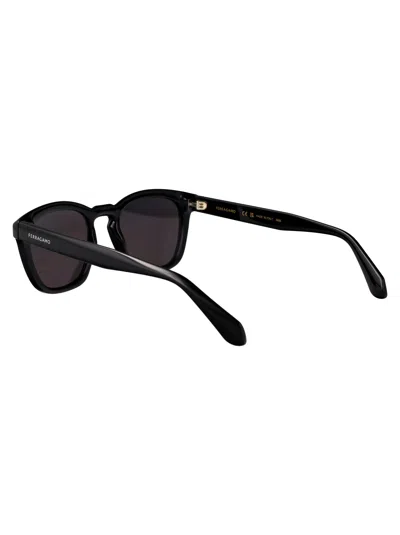 Ferragamo Sf2040se Sunglasses In Black