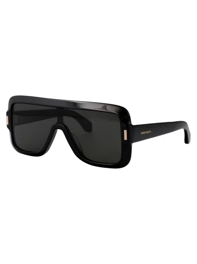 Ferragamo Sf2061se Sunglasses In Black
