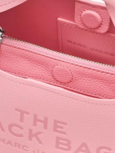 Marc Jacobs Elegant Leather Bag For Essentials