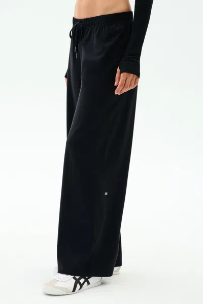 Splits59 Brynn Airweight High Rise Pants In Black