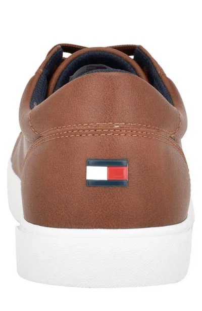 Tommy Hilfiger Ribby Low Top Sneaker In Brown