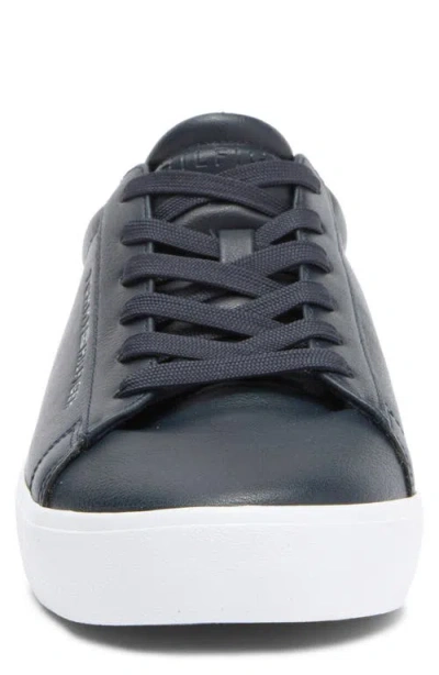 Tommy Hilfiger Metallic Logo Pebbled Court Sneaker In Blue