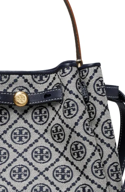 Tory Burch Romy Pebble Leather Bucket Bag In Blue