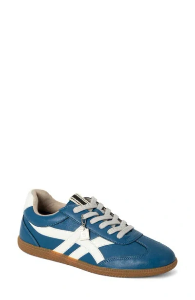 Shushop Sasha Sneaker In Blue