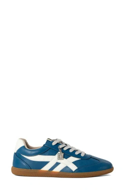 Shushop Sasha Sneaker In Blue