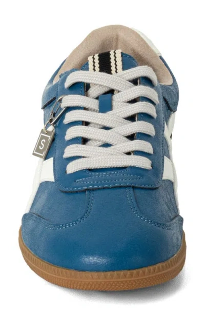 Shushop Sasha Sneaker In Blue