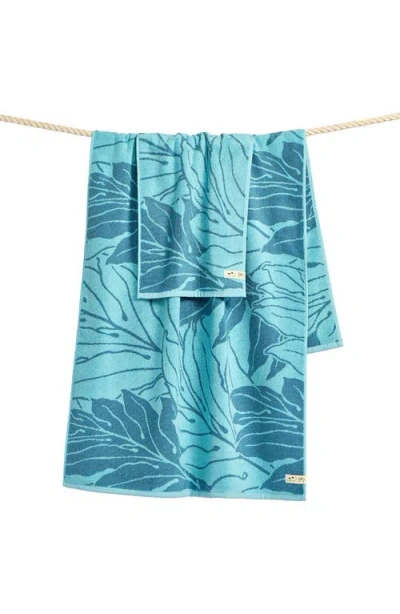 Slowtide Ulu Bath Towel In Blue