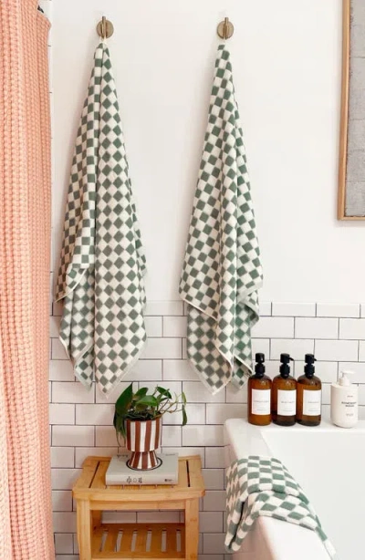 Slowtide Mate Bath Towel In Green