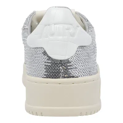 Autry Dallas Low Sparkling Sneakers In Silver And White Sequins Shoes In Silver