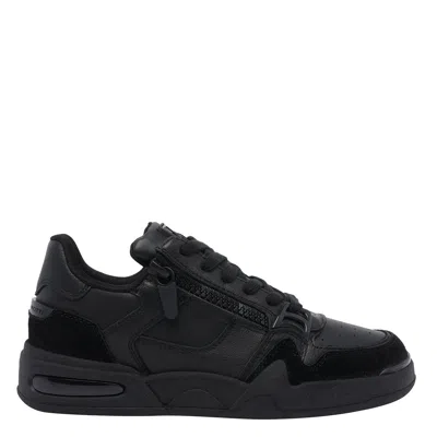 Giuseppe Zanotti Round-toe Low-top Casual Shoes In Black