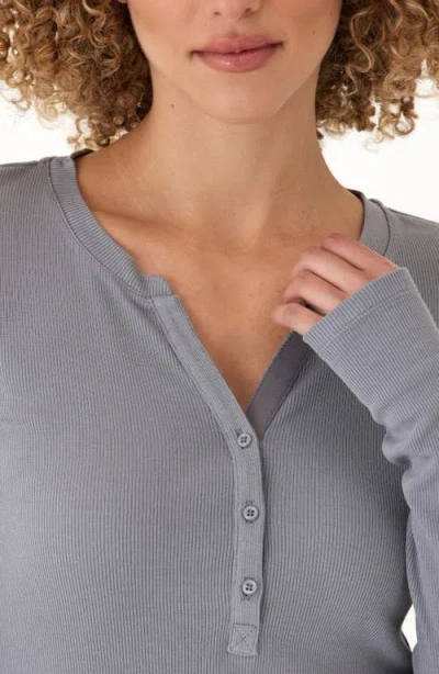 Threads 4 Thought Akia Feather Rib Henley In Gray