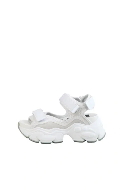 Buffalo Boots Binary 0 Platform Sandal In White