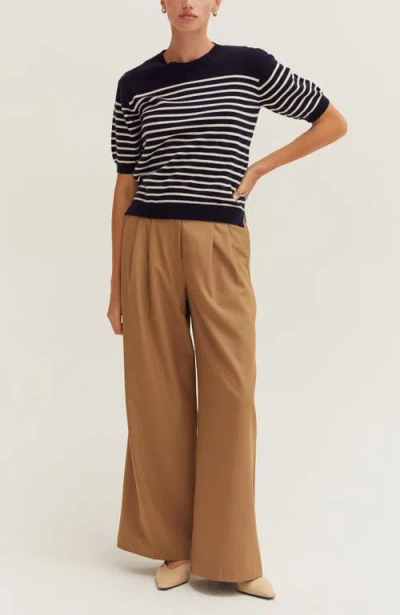 Crescent Stripe Short Sleeve Sweater Top In Multi