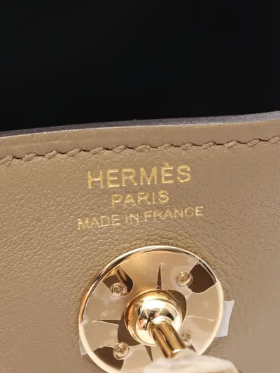 Pre-owned Hermes 2024 Mini Lindy Handbag In Brown