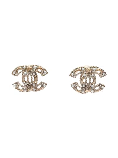Pre-owned Chanel 1986-1988 Coco-mark Faux Pearl Earrings In Gold