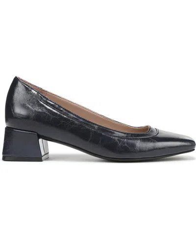 Naturalizer Huntley Square Toe Pump In Black