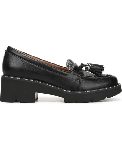 Naturalizer Committed Lug Sole Loafers In Black