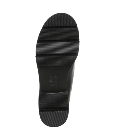 Naturalizer Committed Lug Sole Loafers In Black