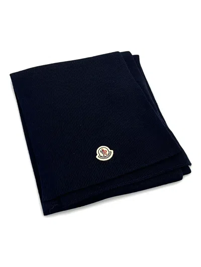 Moncler Ribbed Logo Scarf In Black
