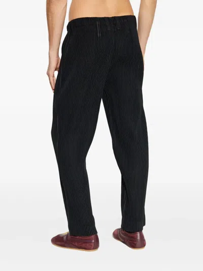 Issey Miyake Kersey Pleated Trousers In Black