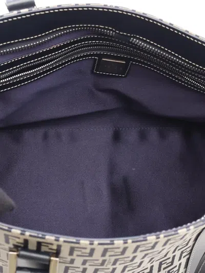 Pre-owned Fendi 2000-2010 Zucchino Canvas Handbag In Gray