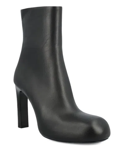 Balenciaga 80mm Fargo Leather Ankle Boots In Black