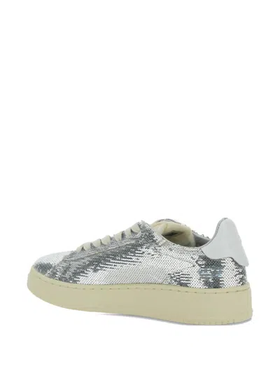 Autry Dallas Low Sparkling Sneakers In Silver And White Sequins Shoes In Silver