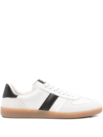 Tom Ford Low-top Calf Leather Sneakers With Contrasting Black Details In White