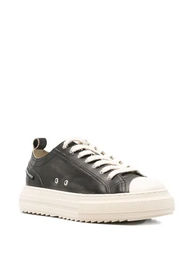 Dsquared2 Round-toe Low-top Sneakers In Black