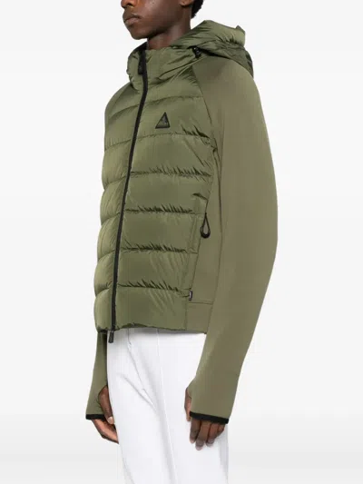 Moncler Logo-patch Quilted Jacket In Green