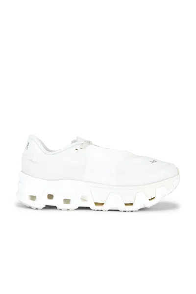 On Void Mesh Almd Toe Rubber Sole Sneakers In White