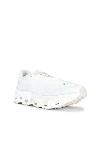 On Void Mesh Almd Toe Rubber Sole Sneakers In White