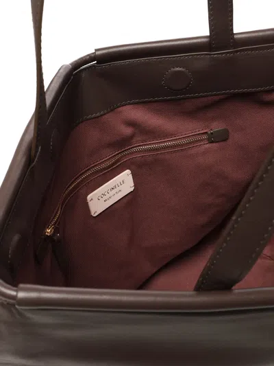 Coccinelle Ring-detail Leather Shoulder Bag In Black