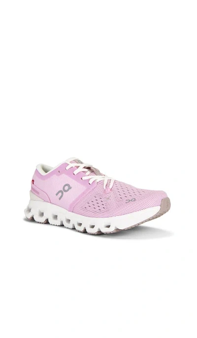 On Cloud X 4 Sneakers In Pink