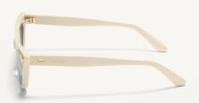 Valentino Blue Cat Eye Ladies Sunglasses Vls-17 5b 51 In Blue