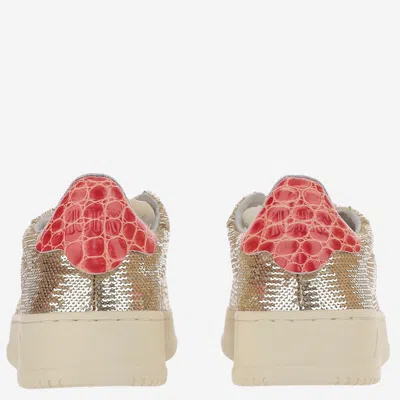 Autry Low-top Sequin Lace-up Shoes In Gold
