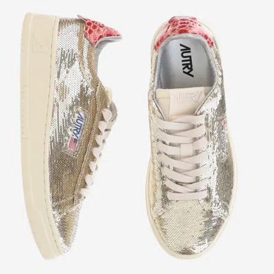 Autry Low-top Sequin Lace-up Shoes In Gold
