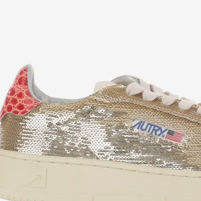 Autry Low-top Sequin Lace-up Shoes In Gold