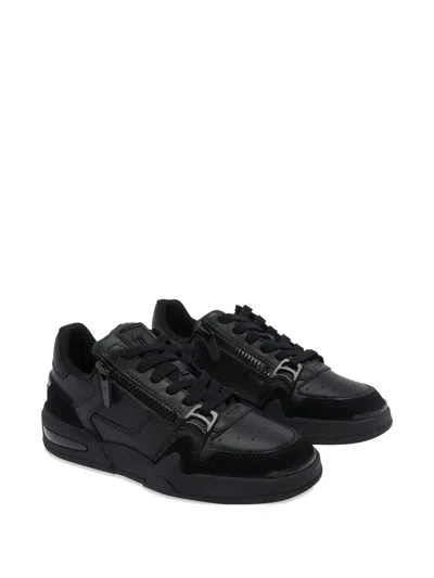 Giuseppe Zanotti Round-toe Low-top Casual Shoes In Black